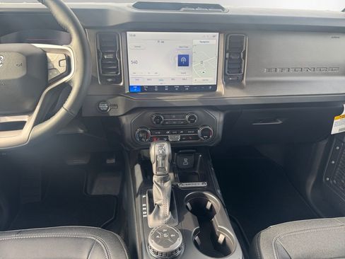 New 2025 Ford Bronco Big Bend image 11