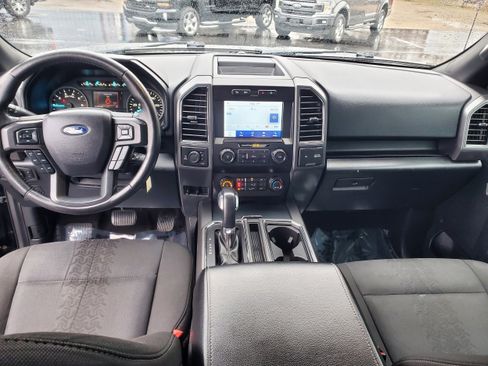 Used 2019 Ford F150 XLT w/ Equipment Group 302A Luxury AWD/4WD image 27