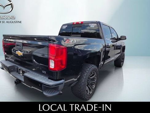 Used 2018 Chevrolet Silverado 1500 LTZ Z71 w/ LTZ Plus Package AWD/4WD image 4