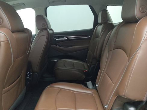 Used 2018 Buick Enclave Avenir w/ Avenir Technology Package image 18