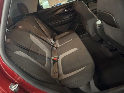 Used 2023 Chevrolet TrailBlazer LT w/ Convenience Package FWD image 24