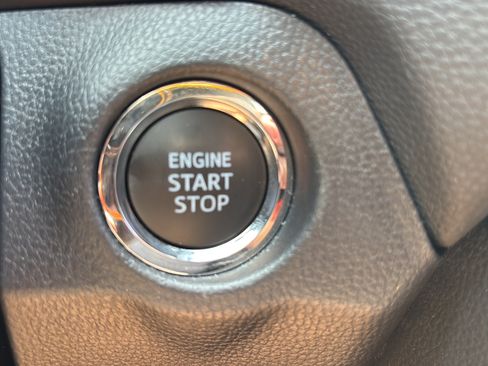 Used 2025 Toyota RAV4 XLE Premium AWD/4WD image 23