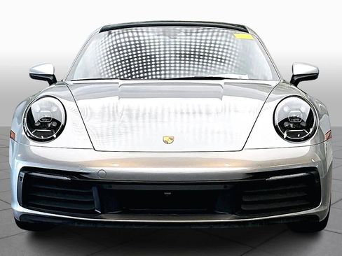 Used 2021 Porsche 911 Carrera image 4