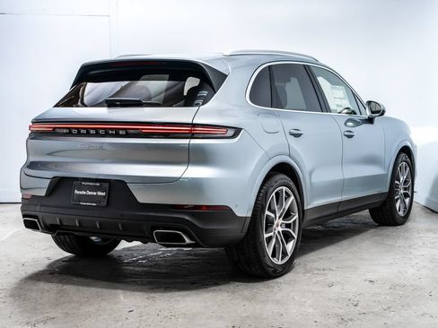 New 2026 Porsche Cayenne AWD/4WD image 7