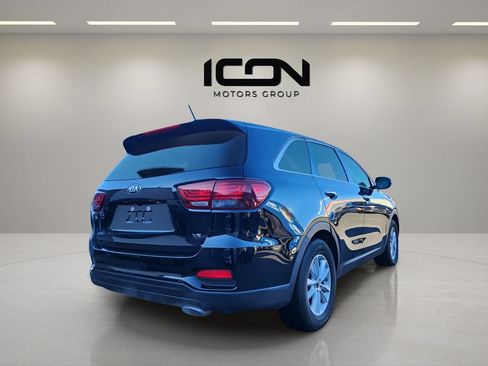 Used 2020 Kia Sorento FWD V6 image 5