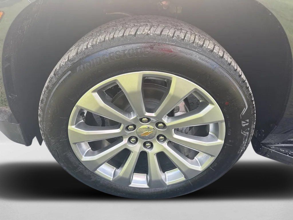 New 2025 Chevrolet Tahoe Premier AWD/4WD image 10