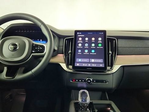 New 2026 Volvo XC90 T8 Core w/ Protection Package Premier AWD/4WD image 25