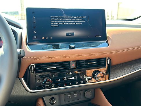 New 2026 Nissan Rogue Platinum w/ Tech Package image 22