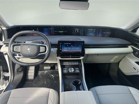 New 2026 Lincoln Nautilus Premier w/ Equipment Group 102A image 10