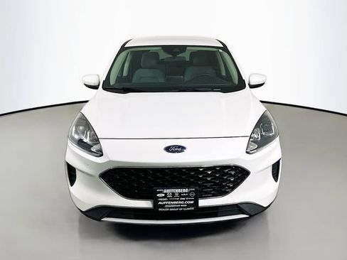 Used 2020 Ford Escape SE FWD image 2