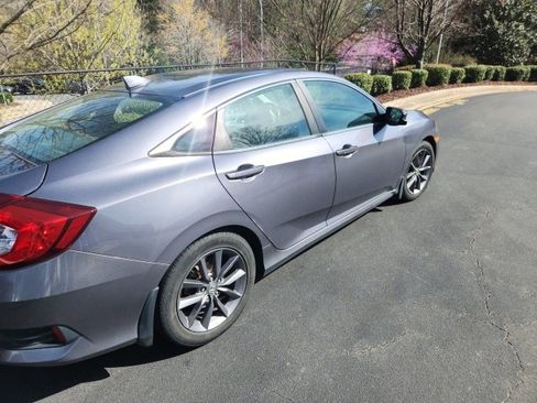 Used 2020 Honda Civic EX-L image 9