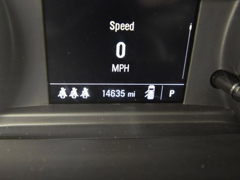 Used 2024 Chevrolet Silverado 1500 Custom image 13