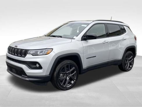 New 2026 Jeep Compass Latitude w/ Sun and Sound Group image 3