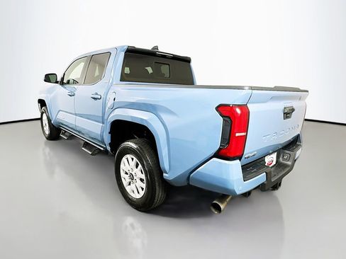 Certified 2026 Toyota Tacoma SR5 w/ SR5 Upgrade Package AWD/4WD image 7