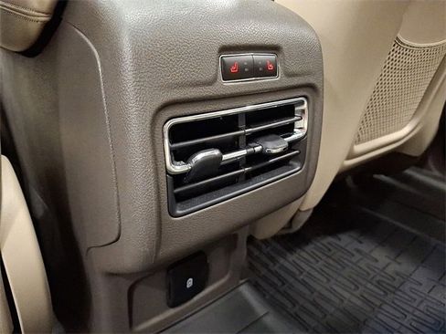 Certified 2022 Lincoln Corsair Reserve w/ Equipment Group 201A image 12