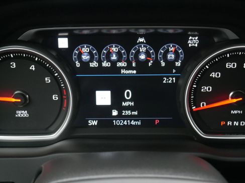 Used 2022 Chevrolet Silverado 1500 High Country w/ Technology Package image 35