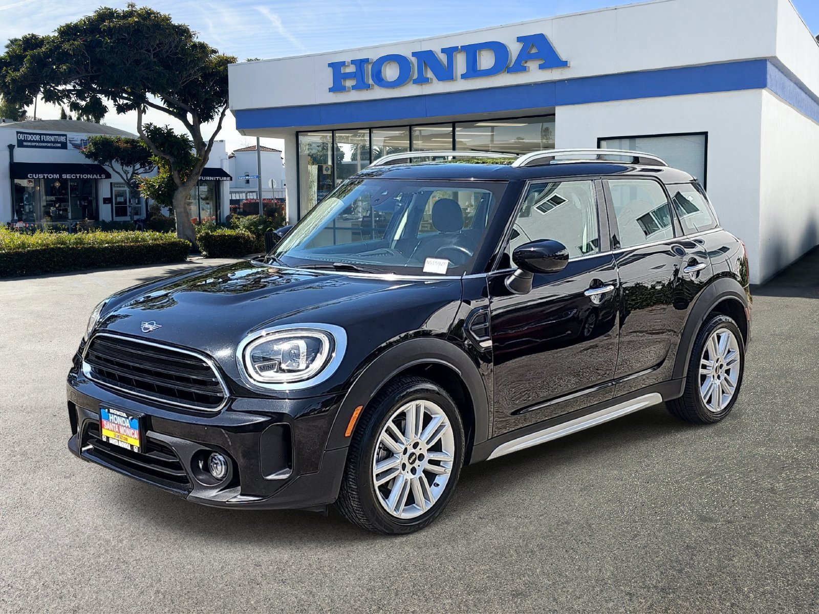 Used 2022 MINI Cooper Countryman FWD image 1