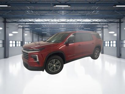 New 2025 Chevrolet Traverse LT w/ Driver Confidence Package