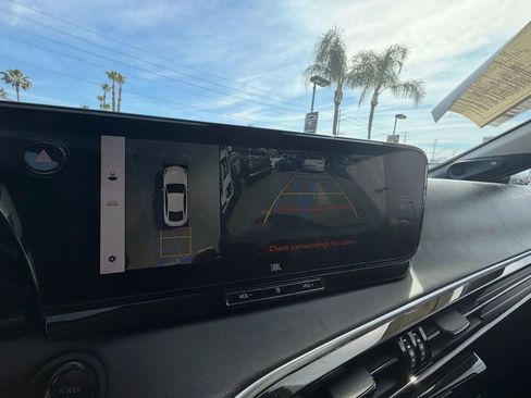 Used 2023 Toyota Mirai w/ Advanced Technology Package RWD image 22