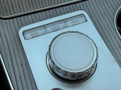 New 2026 Genesis GV80 2.5T Advanced image 40