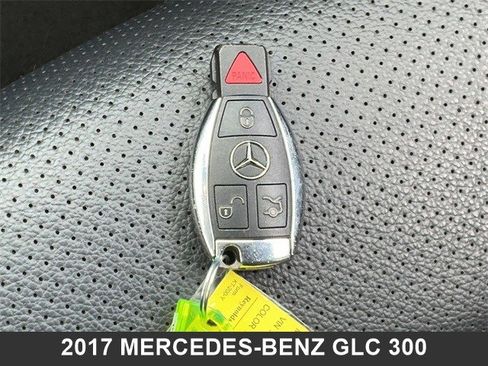 Used 2017 Mercedes-Benz GLC 300 4MATIC Coupe image 30