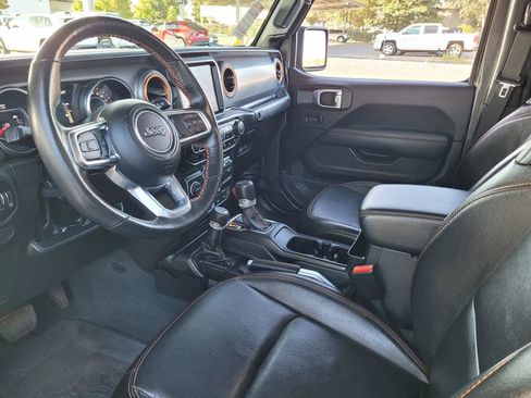 Used 2022 Jeep Gladiator Mojave w/ LED Lighting Group AWD/4WD image 12