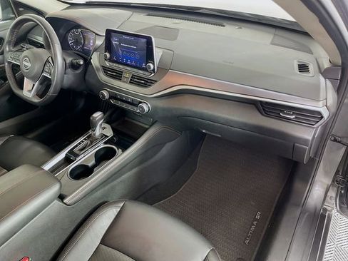 Used 2023 Nissan Altima 2.5 SR FWD image 28