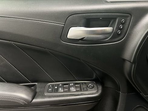 Used 2022 Dodge Charger R/T w/ Plus Group RWD image 23