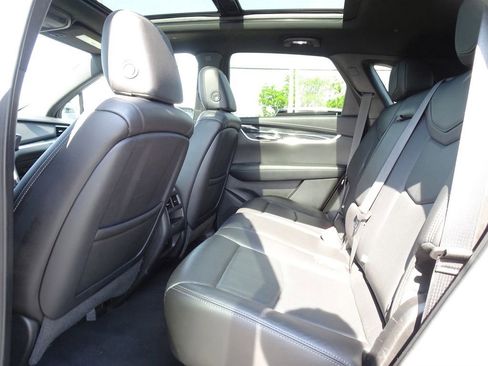 Used 2020 Cadillac XT5 Premium Luxury FWD image 15