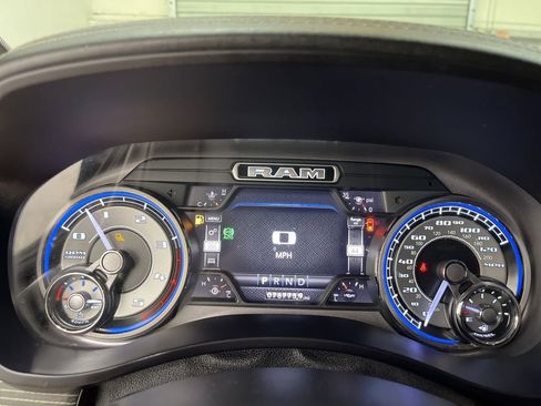 Used 2020 RAM 3500 Limited w/ Black Appearance Package image 20