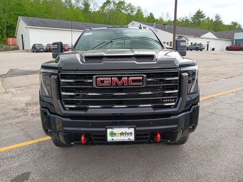 New 2026 GMC Sierra 2500 AT4 AWD/4WD image 2