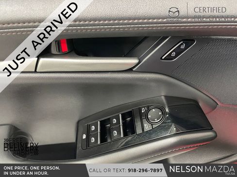Used 2024 MAZDA MAZDA3 s image 21