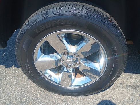 Used 2018 RAM 1500 Big Horn AWD/4WD image 11