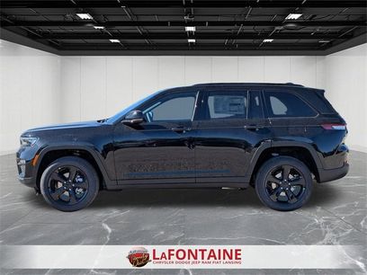 New 2025 Jeep Grand Cherokee Limited w/ Black Appearance Package