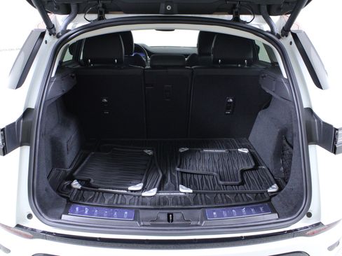 Used 2024 Land Rover Range Rover Evoque Dynamic SE image 10