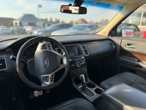 Used 2019 Ford Flex Limited image 6