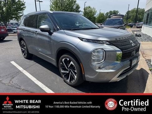 Used 2023 Mitsubishi Outlander SEL AWD/4WD image 1