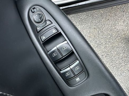 Used 2023 INFINITI QX55 Essential AWD/4WD image 25