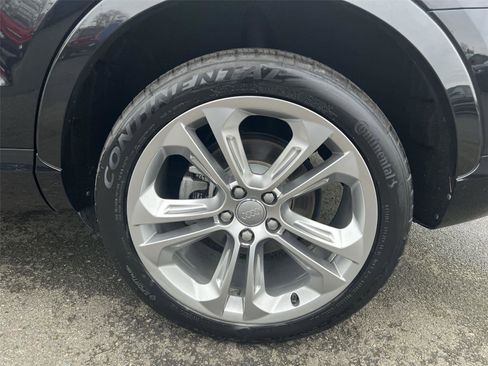 Used 2018 Audi Q3 2.0T Premium Plus w/ Premium Plus Package image 9