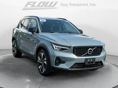 Used 2023 Volvo XC40 B5 Plus
