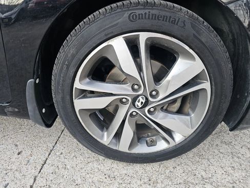 Used 2014 Hyundai Elantra Limited image 13