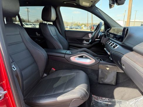 Used 2022 Mercedes-Benz GLS 450 4MATIC image 25