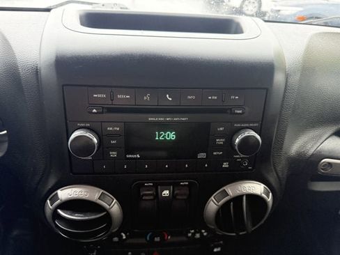 Used 2017 Jeep Wrangler Sport w/ Quick Order Package 24S image 13