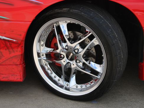 Used 1997 Chevrolet Camaro LT w/ Preferred Equipment Group 2 RWD image 35