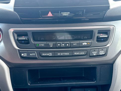 Used 2018 Honda Pilot EX image 30