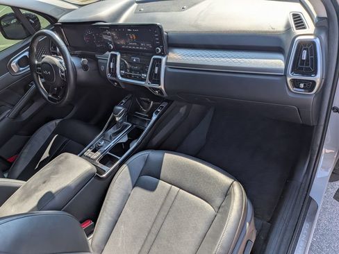 Used 2022 Kia Sorento SX FWD image 26