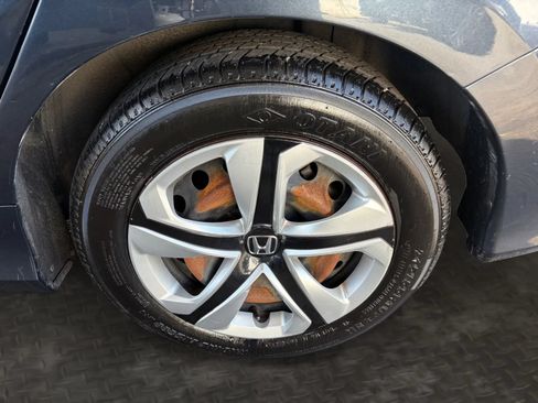 Used 2018 Honda Civic LX image 38