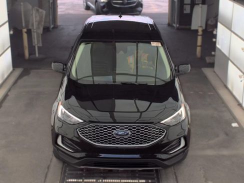 Used 2023 Ford Edge SEL AWD/4WD image 2
