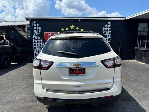 Used 2014 Chevrolet Traverse LT FWD image 6