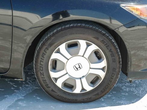 Used 2012 Honda Civic Hybrid Sedan image 11